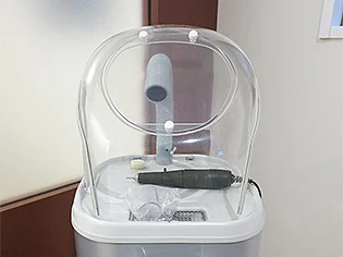 技工用吸引装置